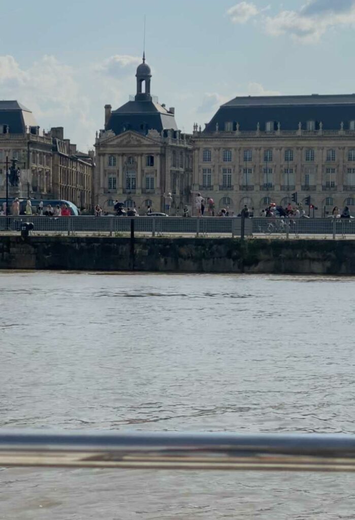 View place de la bourse from the river